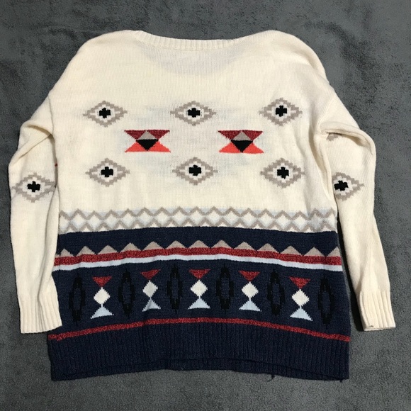 Cozy Aztec Print American Eagle Sweater - Picture 3 of 4